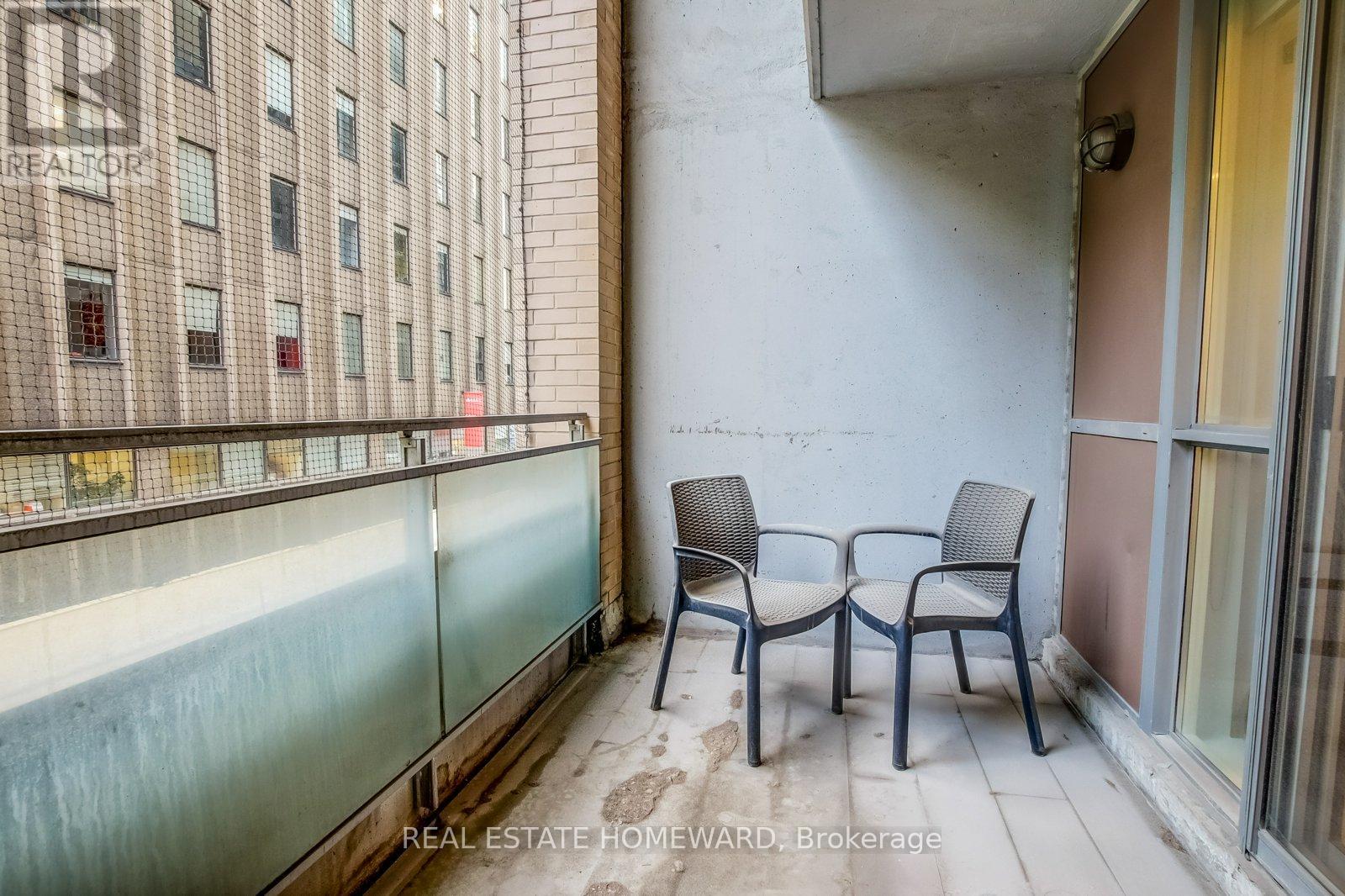 301 - 80 Cumberland Street, Toronto, Ontario  M5R 3V1 - Photo 17 - C12191976
