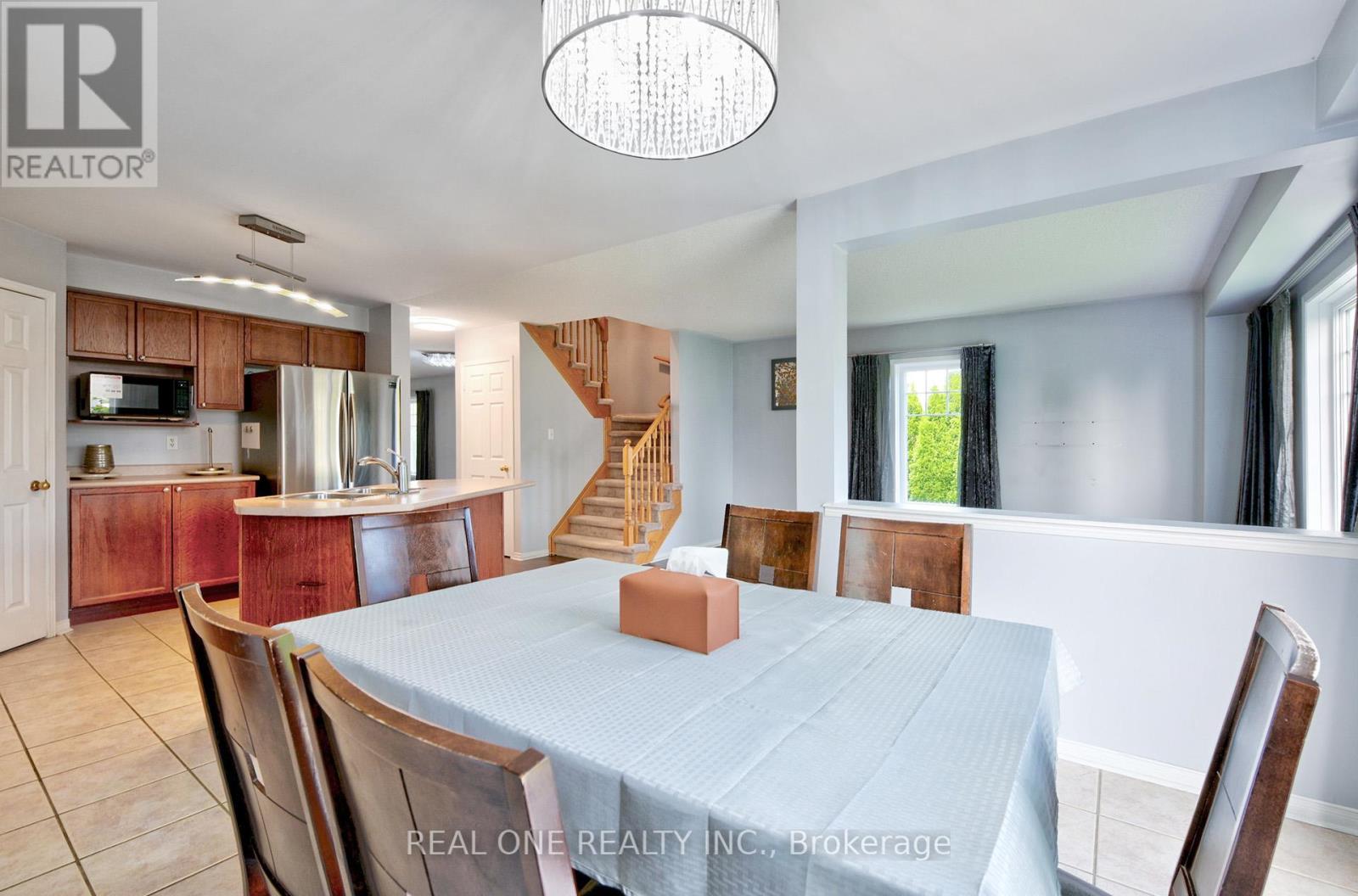 7 Settler's Court, Whitby, Ontario  L1M 2L3 - Photo 15 - E12191761