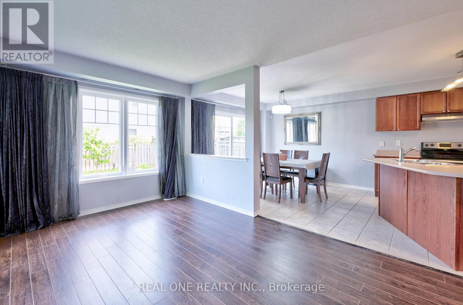 7 Settler's Court, Whitby, Ontario  L1M 2L3 - Photo 19 - E12191761