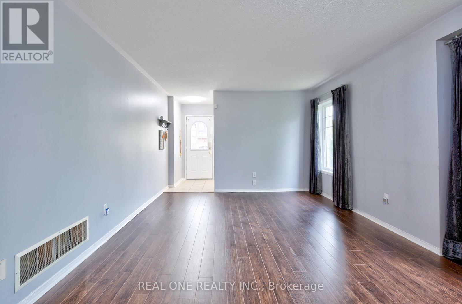 7 Settler's Court, Whitby, Ontario  L1M 2L3 - Photo 9 - E12191761