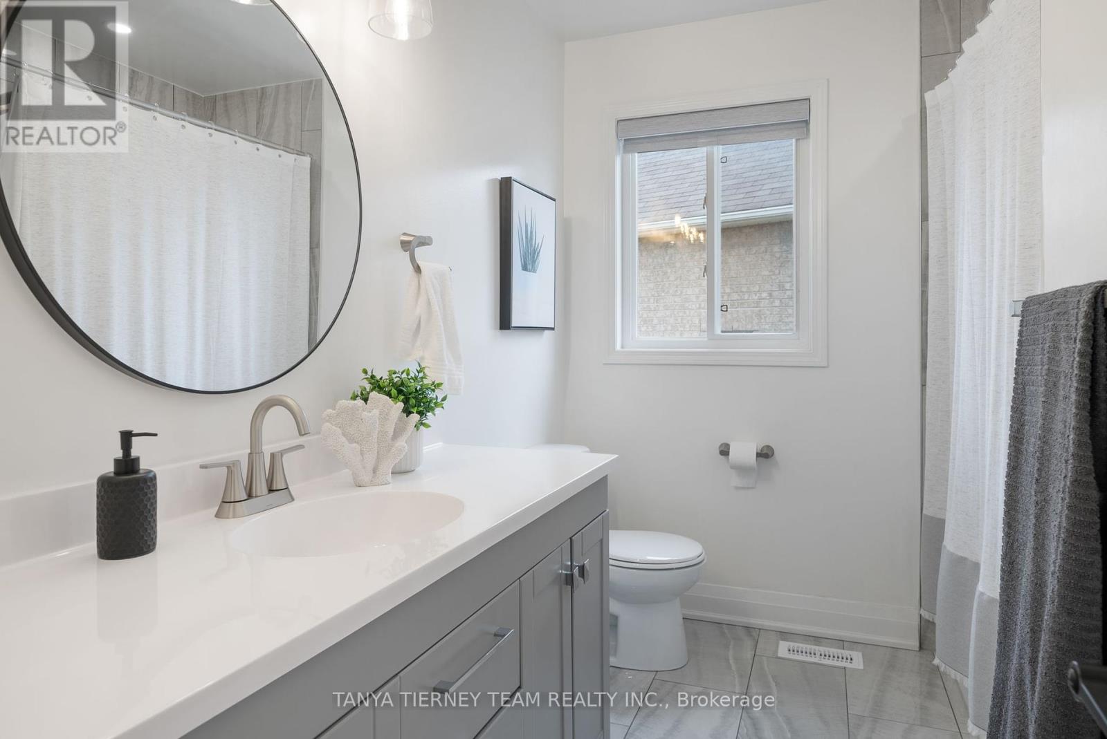 95 Brownridge Place, Whitby, Ontario  L1P 1W1 - Photo 28 - E12191899