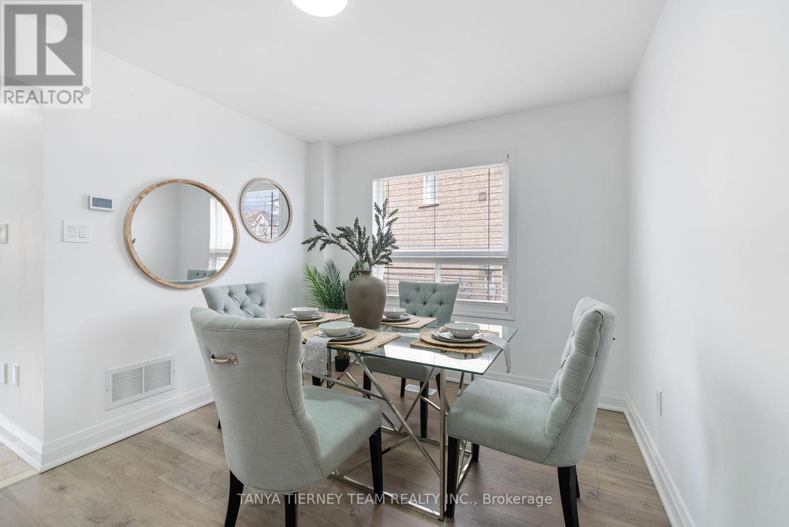 95 Brownridge Place, Whitby, Ontario  L1P 1W1 - Photo 6 - E12191899