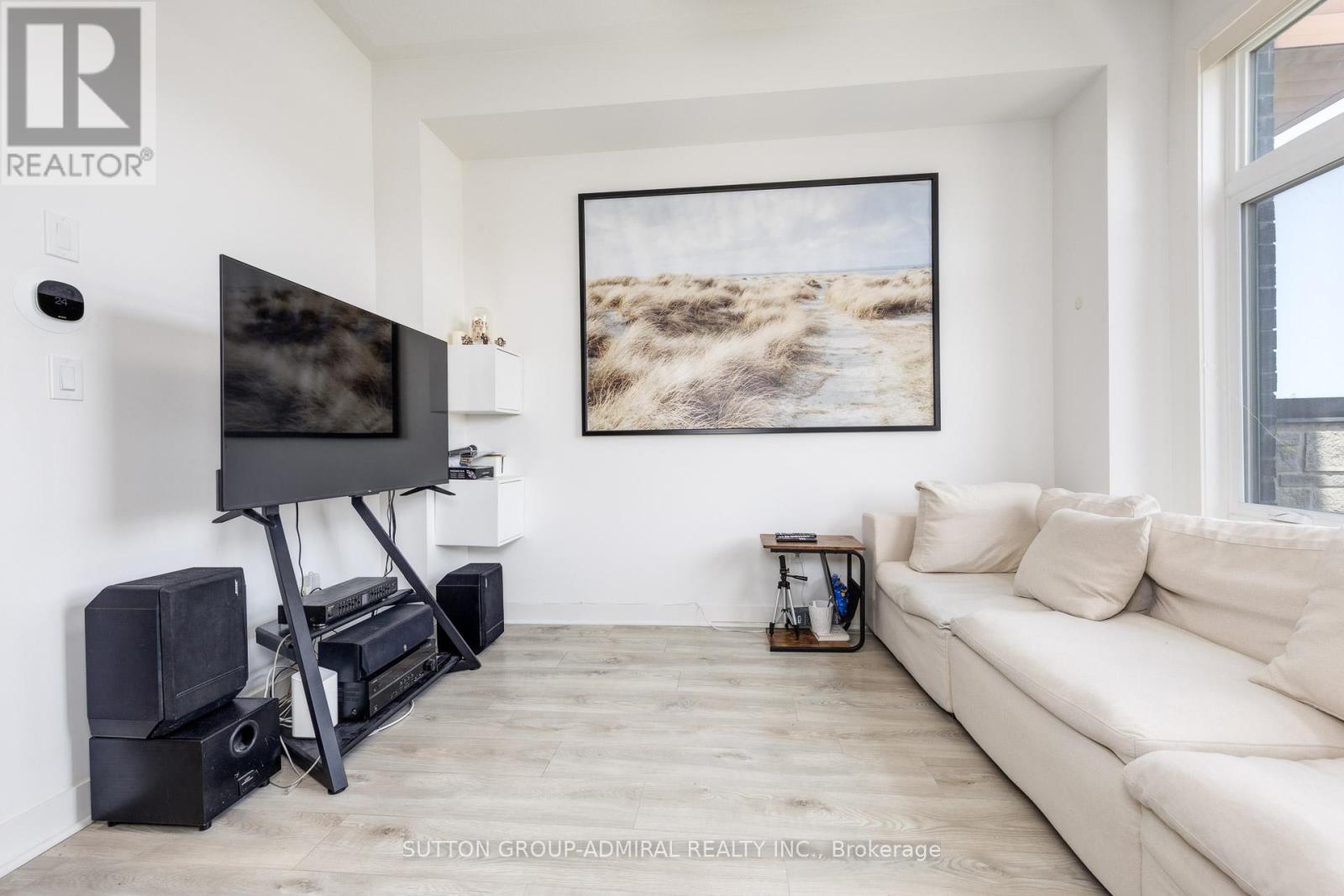 179 Carpaccio Avenue, Vaughan (Vellore Village), Ontario  L4H 4R6 - Photo 10 - N12190370