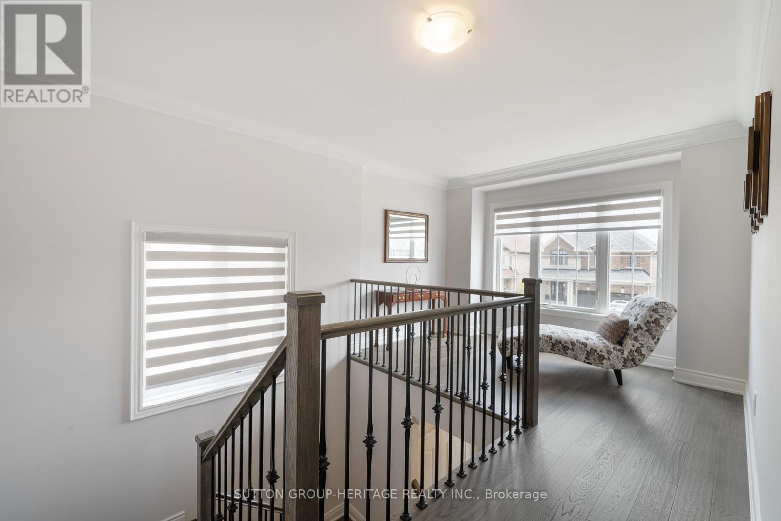54 Robb Thompson Road, East Gwillimbury, Ontario  L0G 1M0 - Photo 24 - N12186502