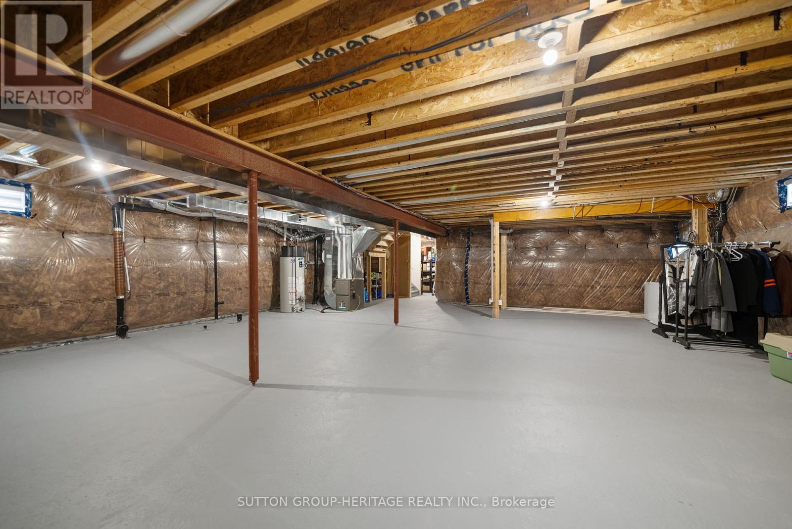 54 Robb Thompson Road, East Gwillimbury, Ontario  L0G 1M0 - Photo 47 - N12186502