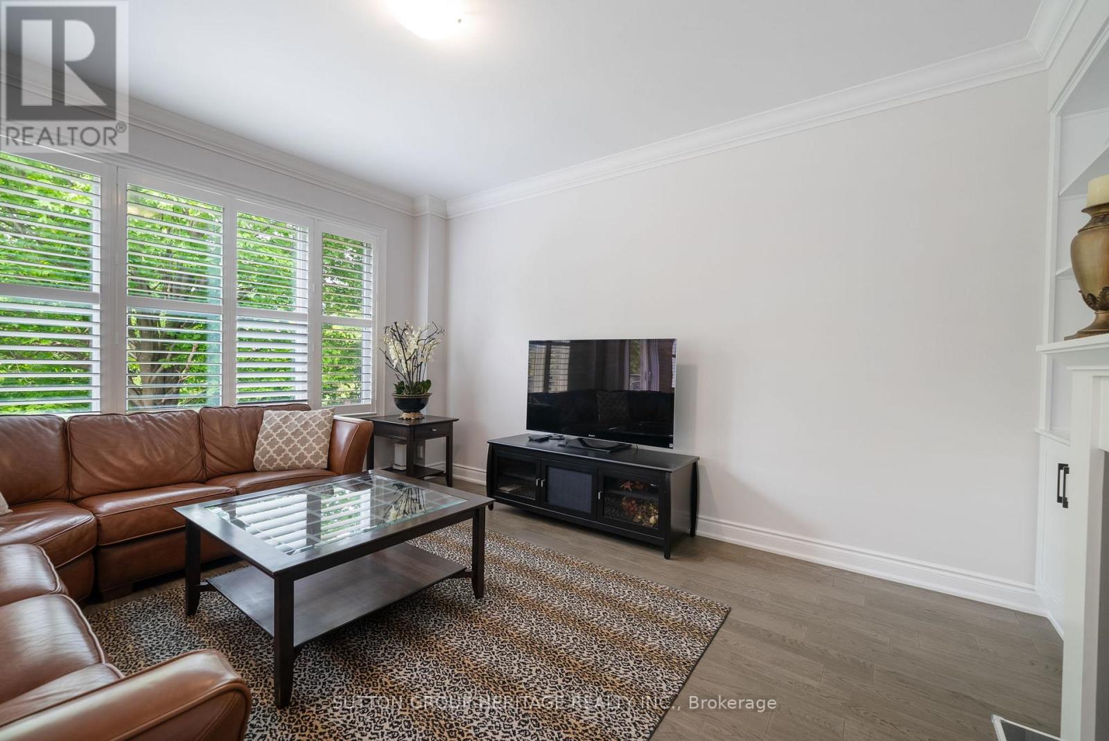 54 Robb Thompson Road, East Gwillimbury, Ontario  L0G 1M0 - Photo 16 - N12186502