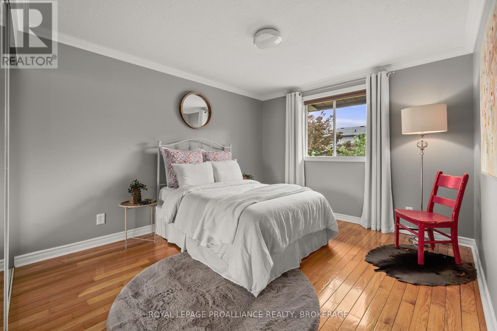 11 Glenwood Court, Kingston (Central City West), Ontario  K7M 7G1 - Photo 27 - X12192114