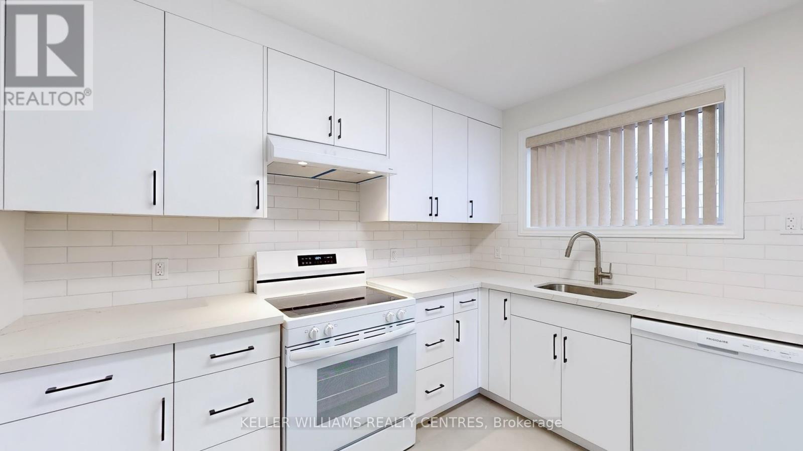 14 Algonquin Crescent, Aurora (Aurora Heights), Ontario  L4G 3E5 - Photo 11 - N12191780