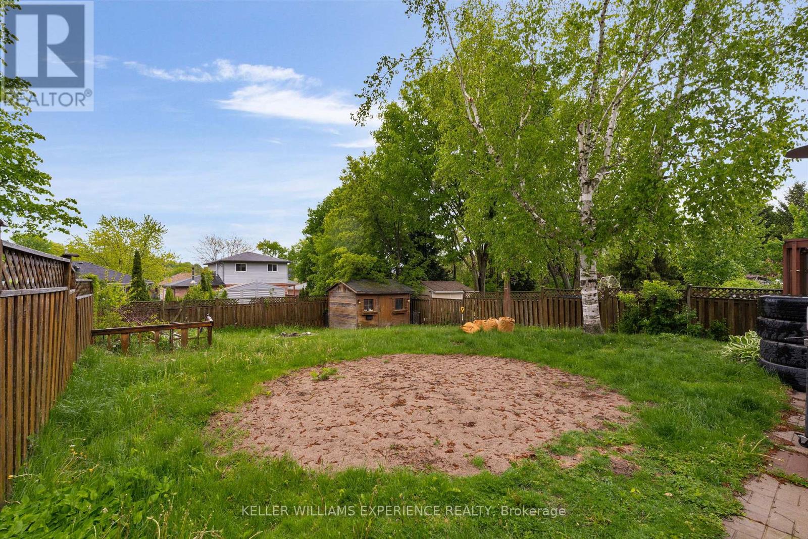 305 Hollywood Drive, Georgina, Ontario  L4P 2Z9 - Photo 30 - N12191872