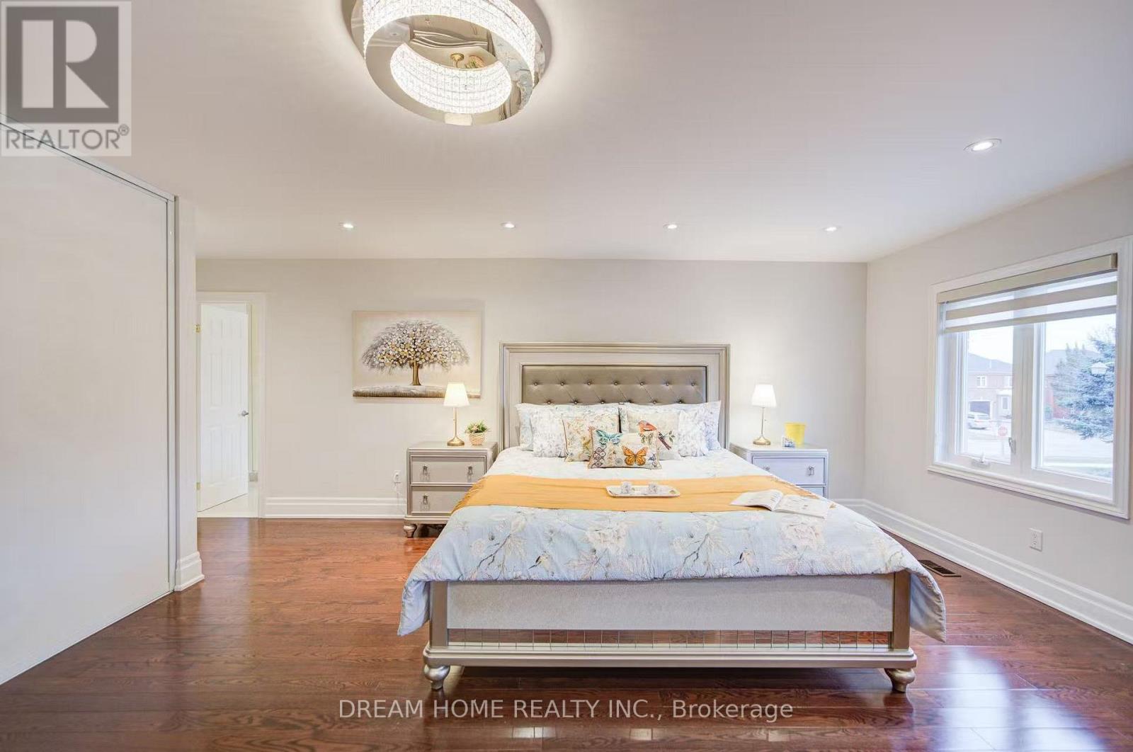 Master Bedroom - 3 Moses Crescent, Markham, Ontario  L6C 1R2 - Photo 2 - N12191900