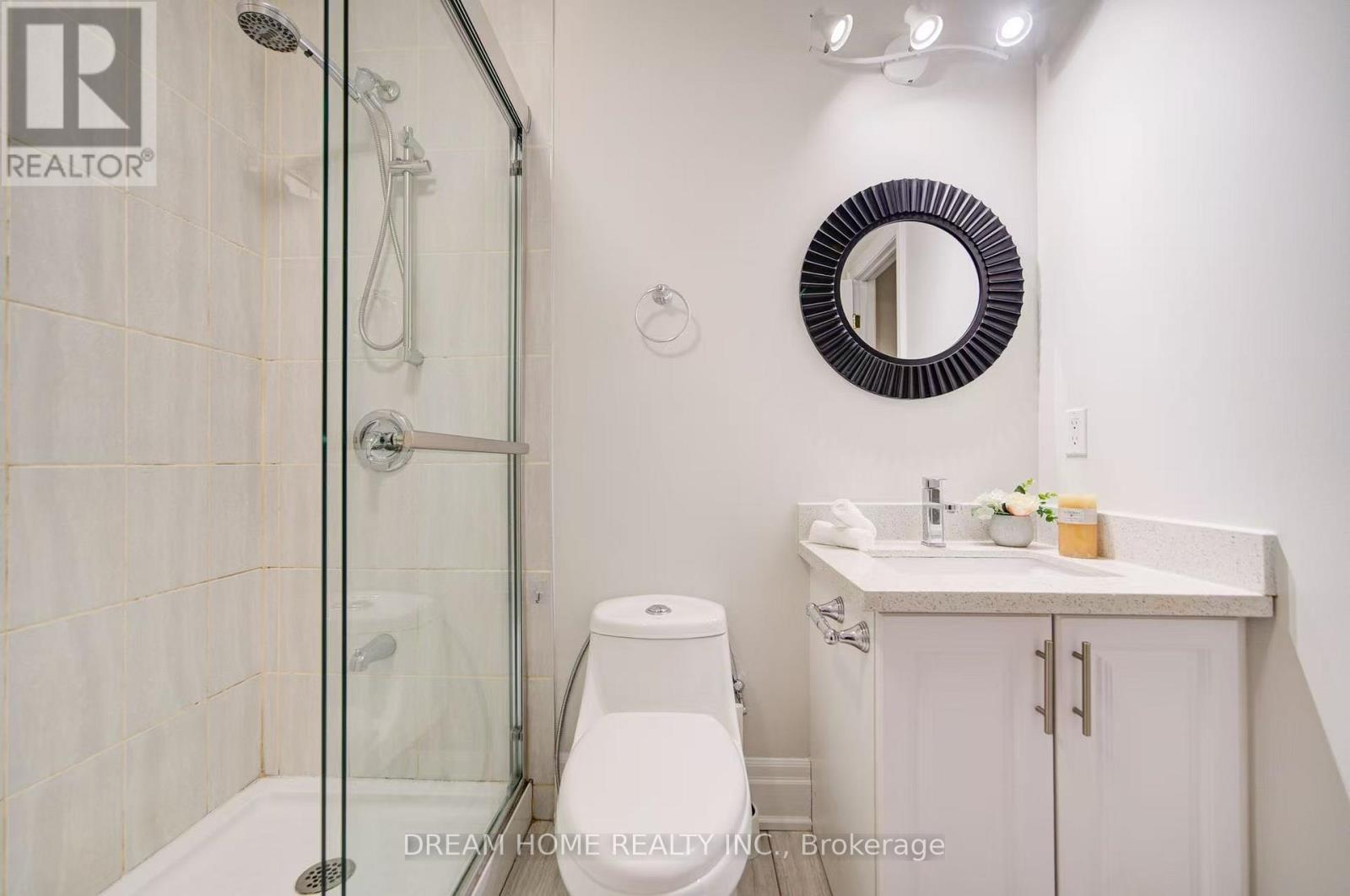 Room B - 3 Moses Crescent, Markham, Ontario  L6C 1R2 - Photo 8 - N12191950