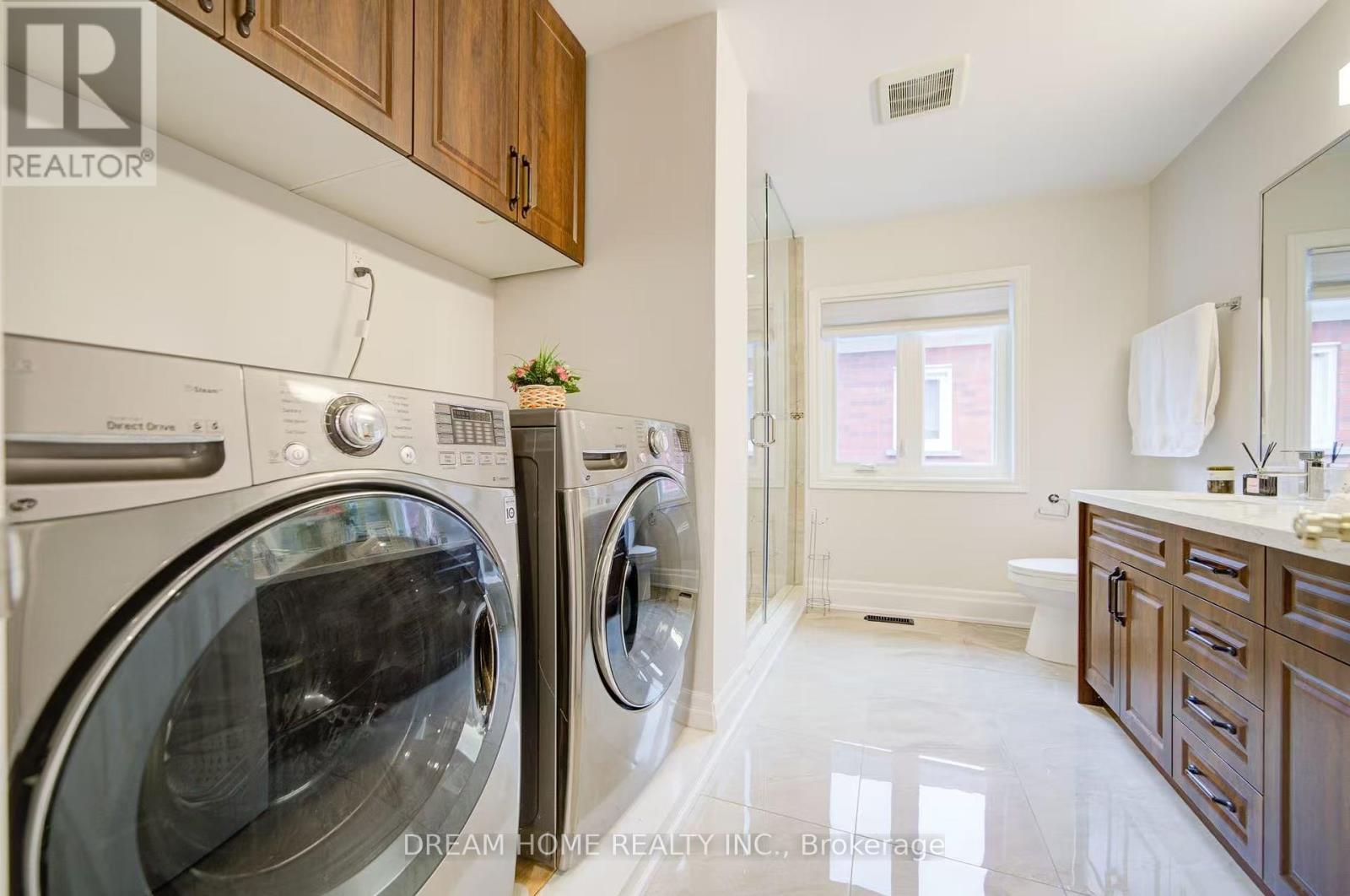 Room B - 3 Moses Crescent, Markham, Ontario  L6C 1R2 - Photo 9 - N12191950
