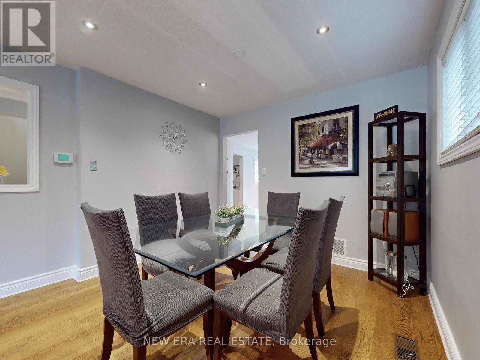 5380 Floral Hill Crescent, Mississauga, Ontario  L5V 1V3 - Photo 7 - W12189244