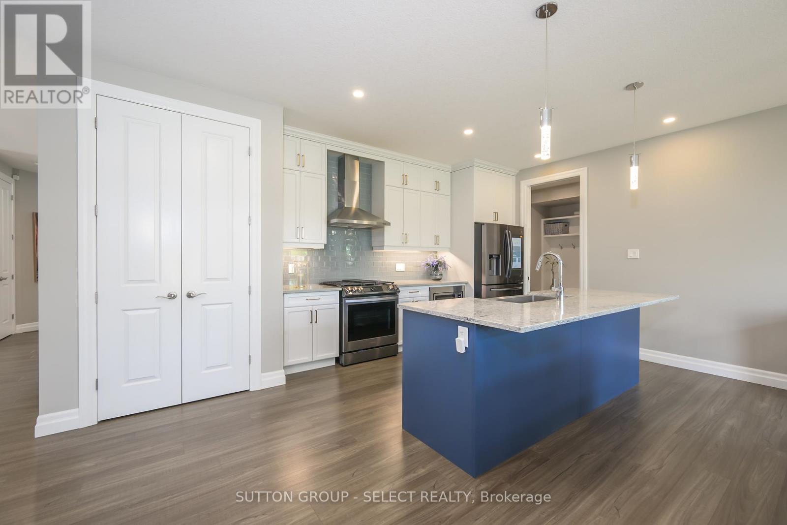 33 - 1061 Eagletrace Drive, London North, Ontario  N6G 0T3 - Photo 11 - X12192022