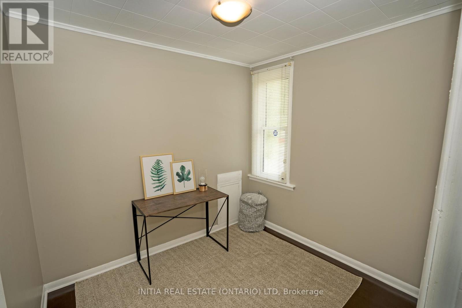 254 Durand Street, Sarnia, Ontario  N7T 5A3 - Photo 13 - X12192063