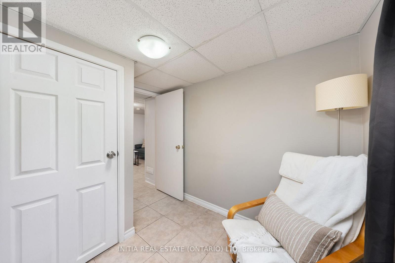 254 Durand Street, Sarnia, Ontario  N7T 5A3 - Photo 17 - X12192063