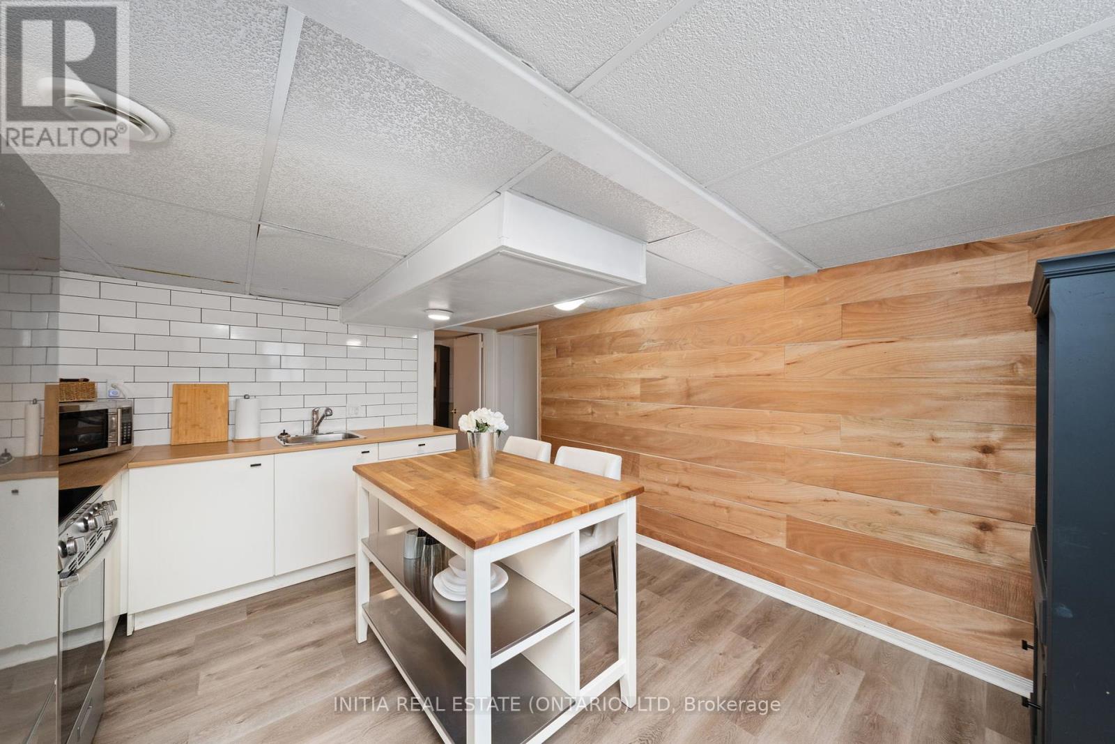 254 Durand Street, Sarnia, Ontario  N7T 5A3 - Photo 33 - X12192063