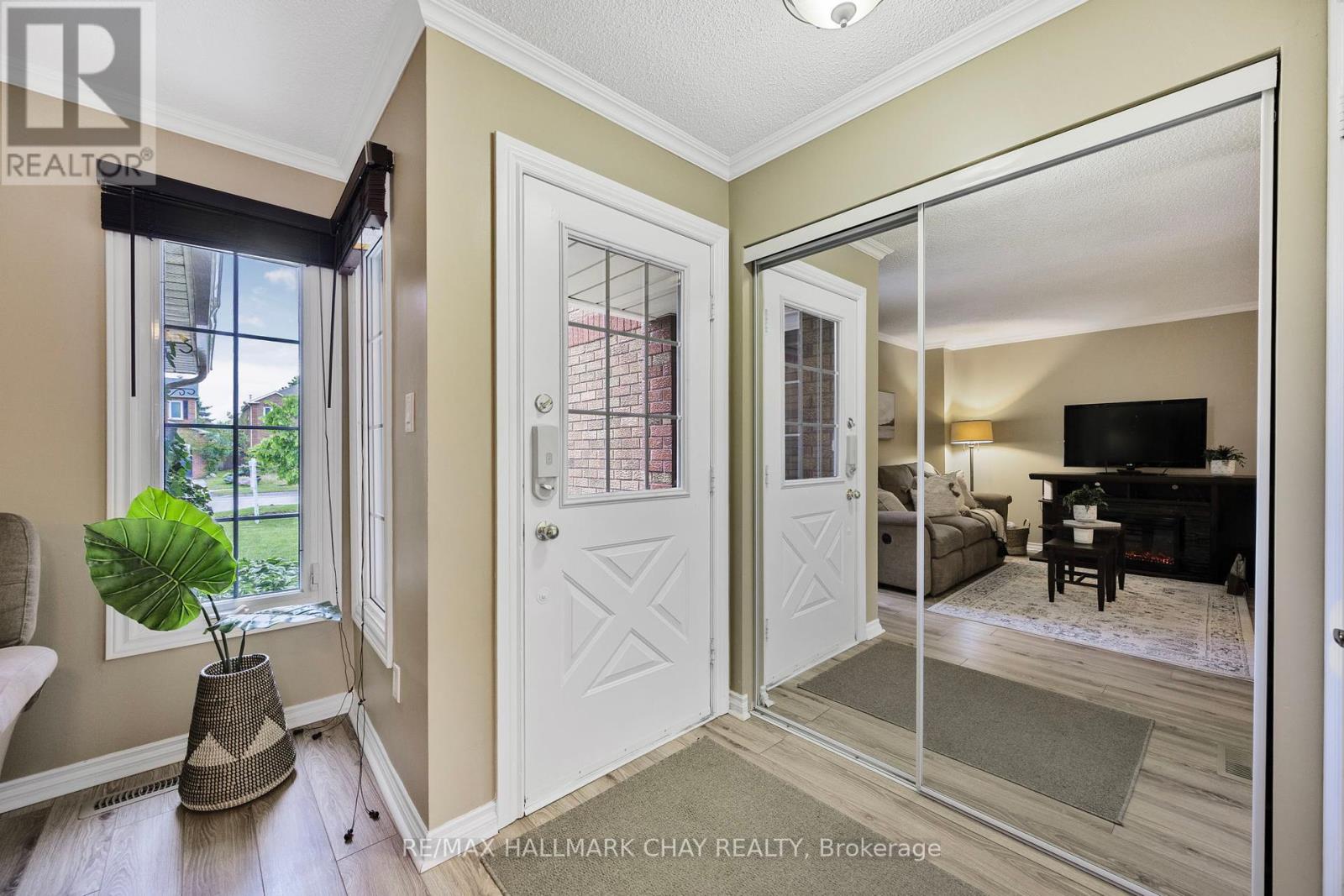Property at 49 - 165 KOZLOV STREET image 5