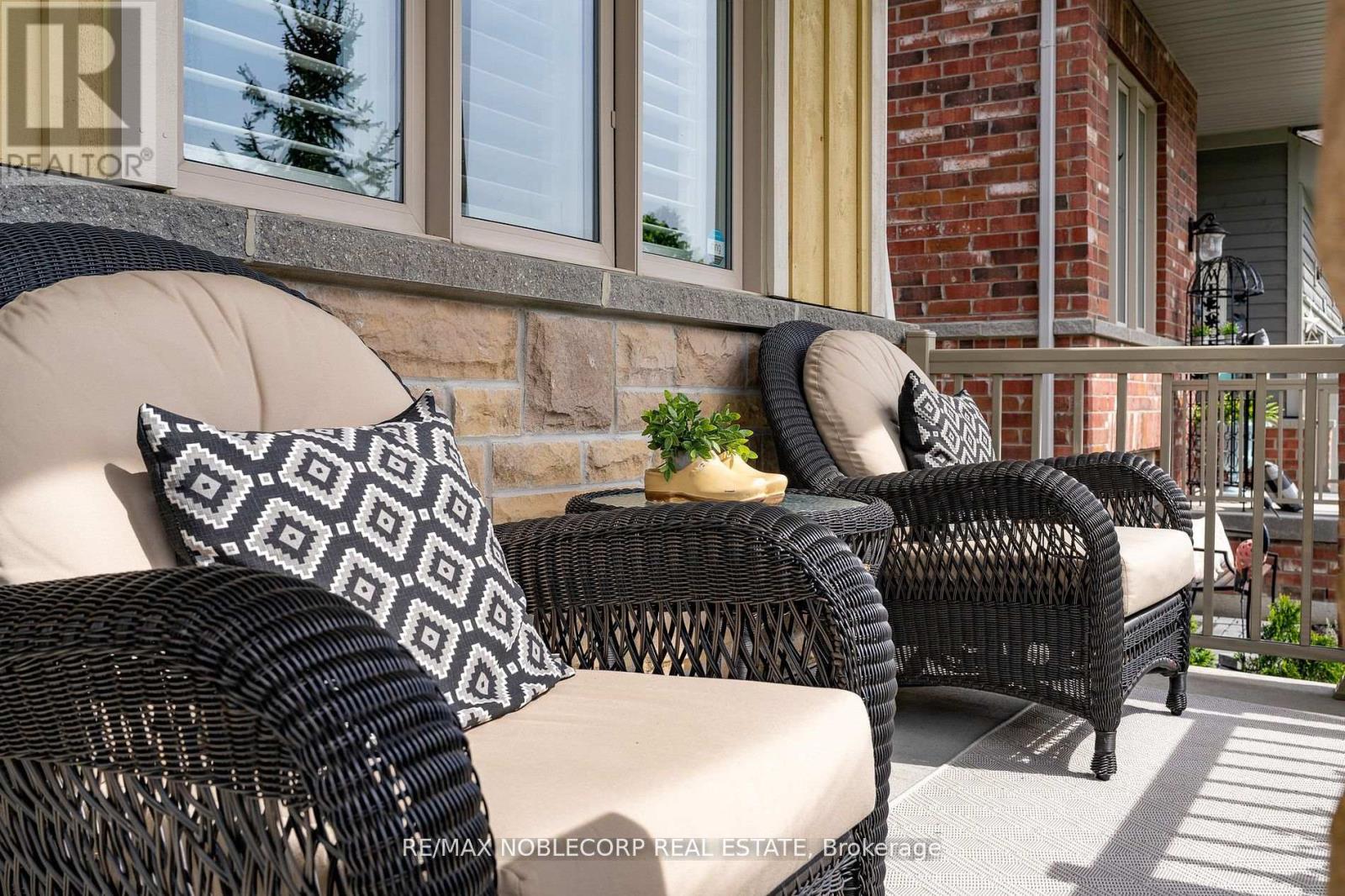 Property at 22 HUGHES STREET image 3