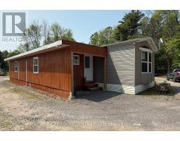 39 HAWKINS BAY ROAD, Tweed, Ontario