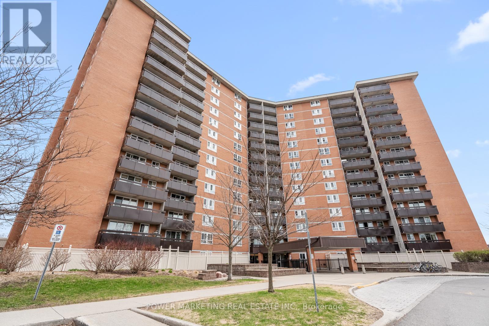 612 - 2000 Jasmine Crescent, Ottawa, Ontario  K1J 8K4 - Photo 1 - X12192092