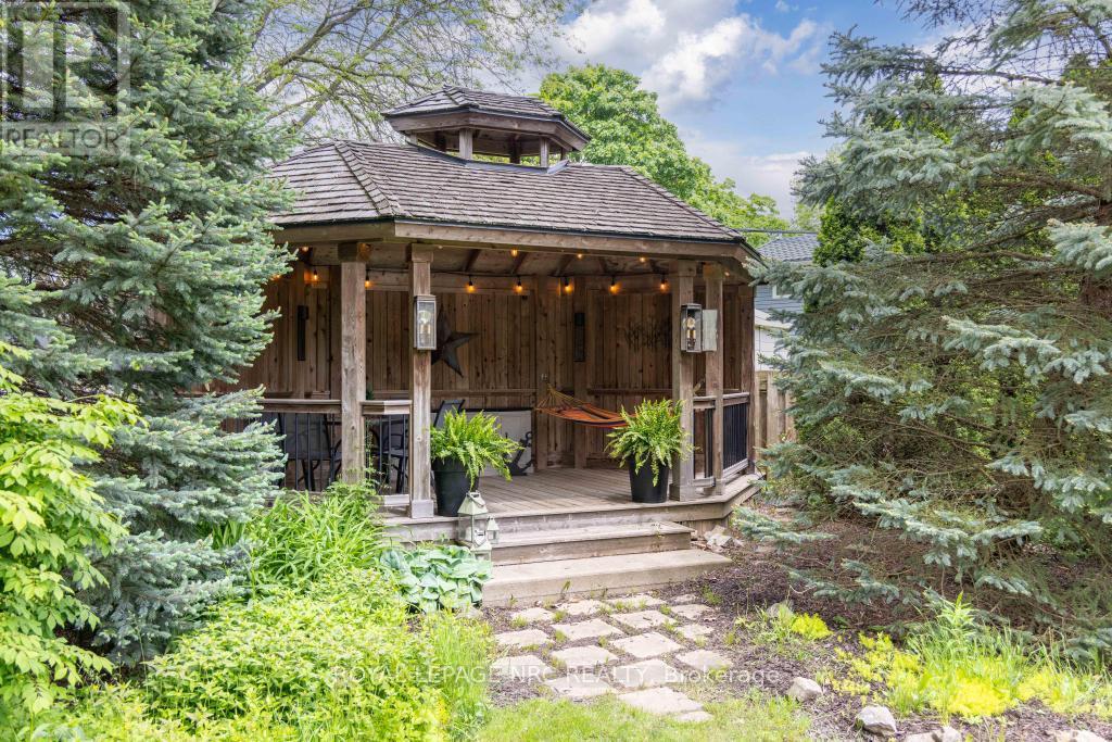 25 Victor Boulevard, St. Catharines, Ontario  L2T 2B4 - Photo 16 - X12094876