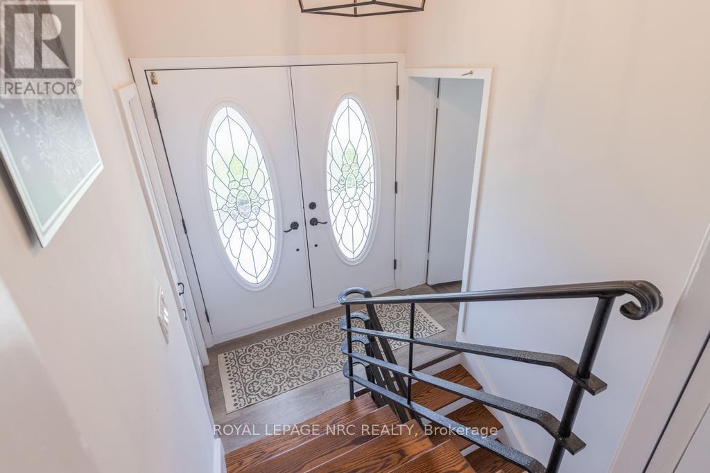 25 Victor Boulevard, St. Catharines, Ontario  L2T 2B4 - Photo 18 - X12094876