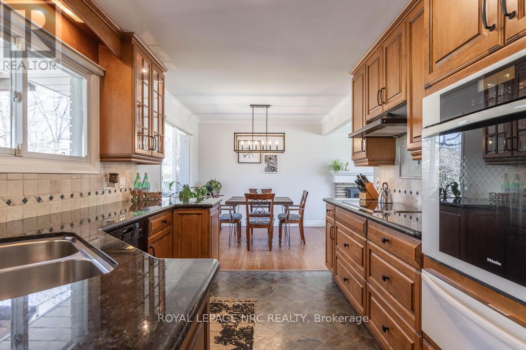25 Victor Boulevard, St. Catharines, Ontario  L2T 2B4 - Photo 23 - X12094876