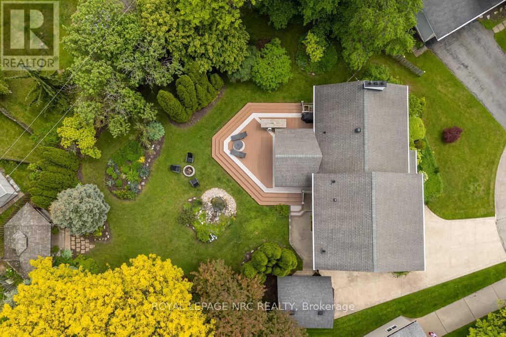 25 Victor Boulevard, St. Catharines, Ontario  L2T 2B4 - Photo 6 - X12094876