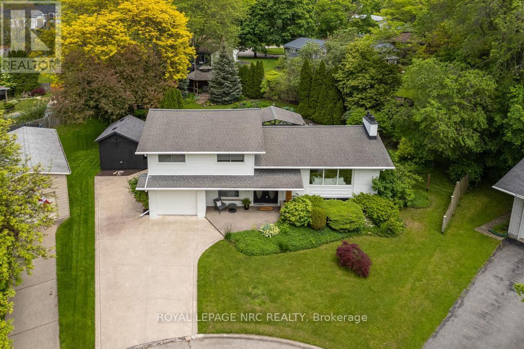 25 Victor Boulevard, St. Catharines, Ontario  L2T 2B4 - Photo 4 - X12094876