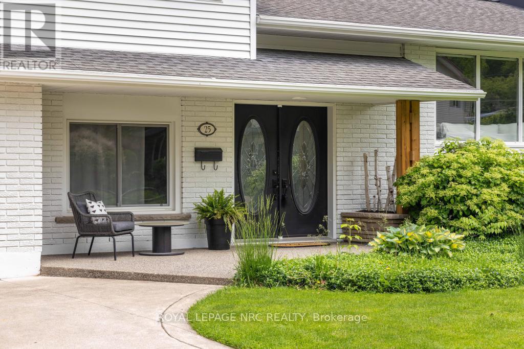 25 Victor Boulevard, St. Catharines, Ontario  L2T 2B4 - Photo 17 - X12094876