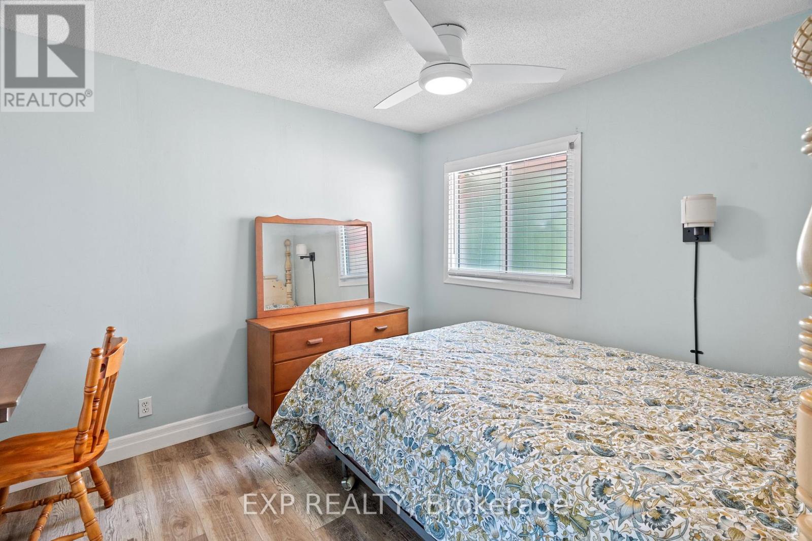 7495 Dune Drive, Lambton Shores, Ontario  N0M 2L0 - Photo 15 - X12146211