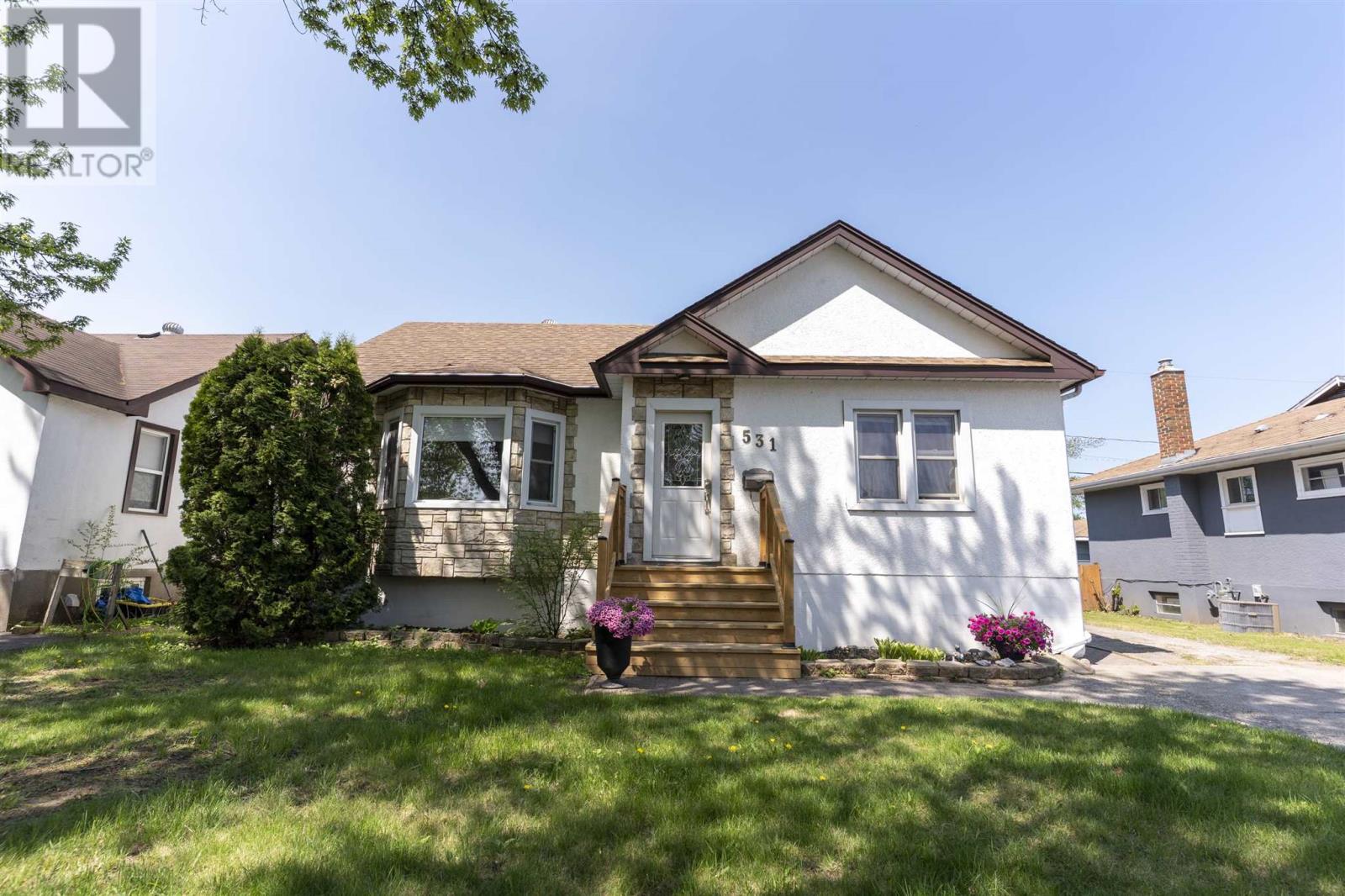 Property at 531 Hyde Park AVE image 1