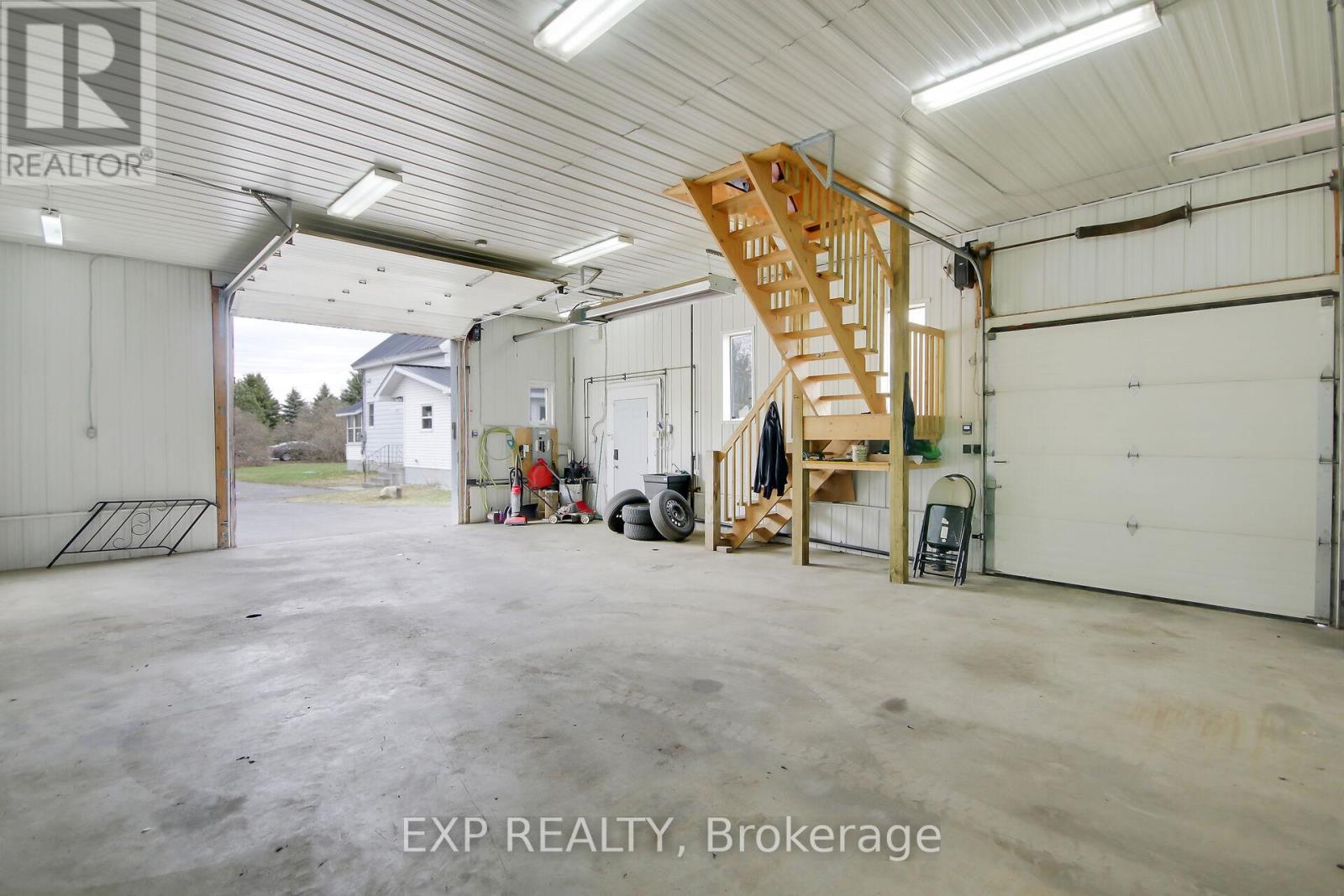 1558 Stagecoach Road, Ottawa, Ontario  K4P 1G6 - Photo 21 - X12106355
