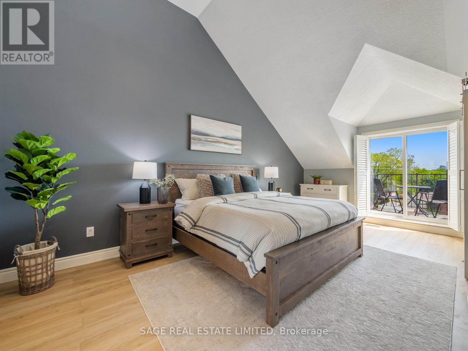 7 San Remo Terrace, Toronto, Ontario  M8Z 6C5 - Photo 32 - W12191768