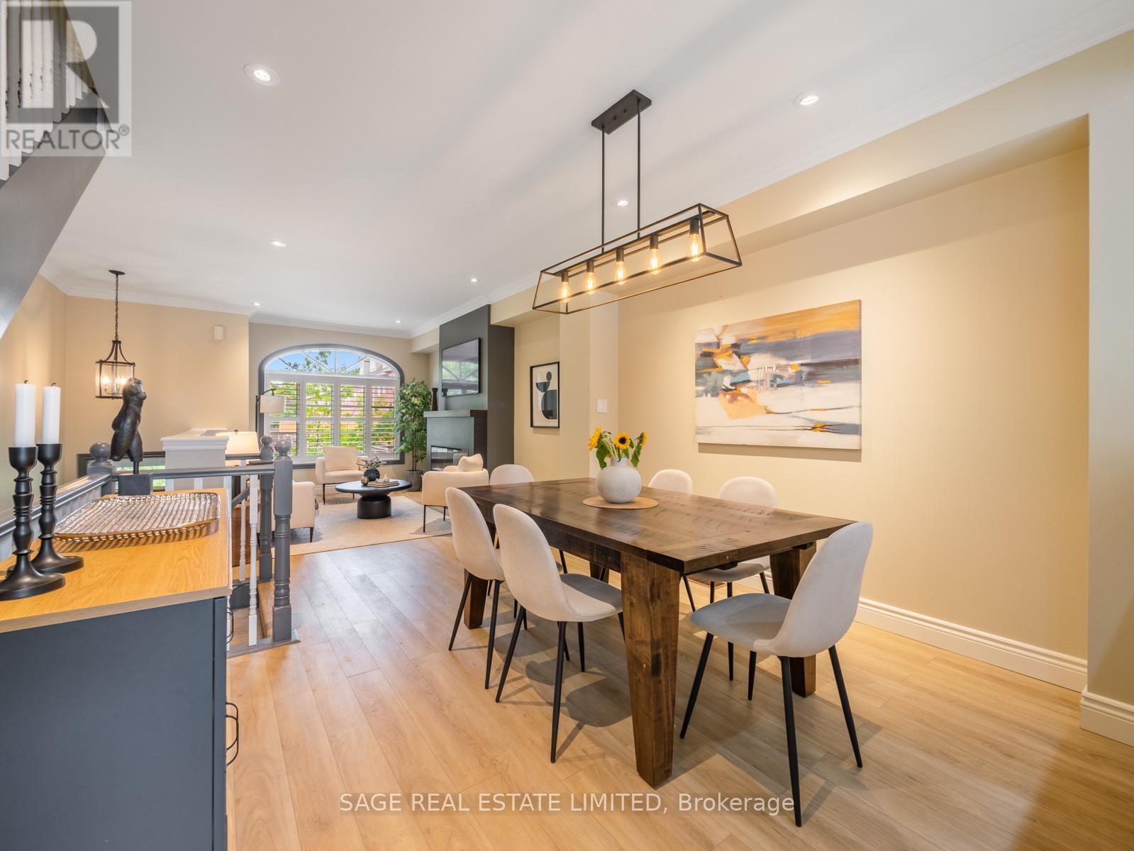 7 San Remo Terrace, Toronto, Ontario  M8Z 6C5 - Photo 8 - W12191768