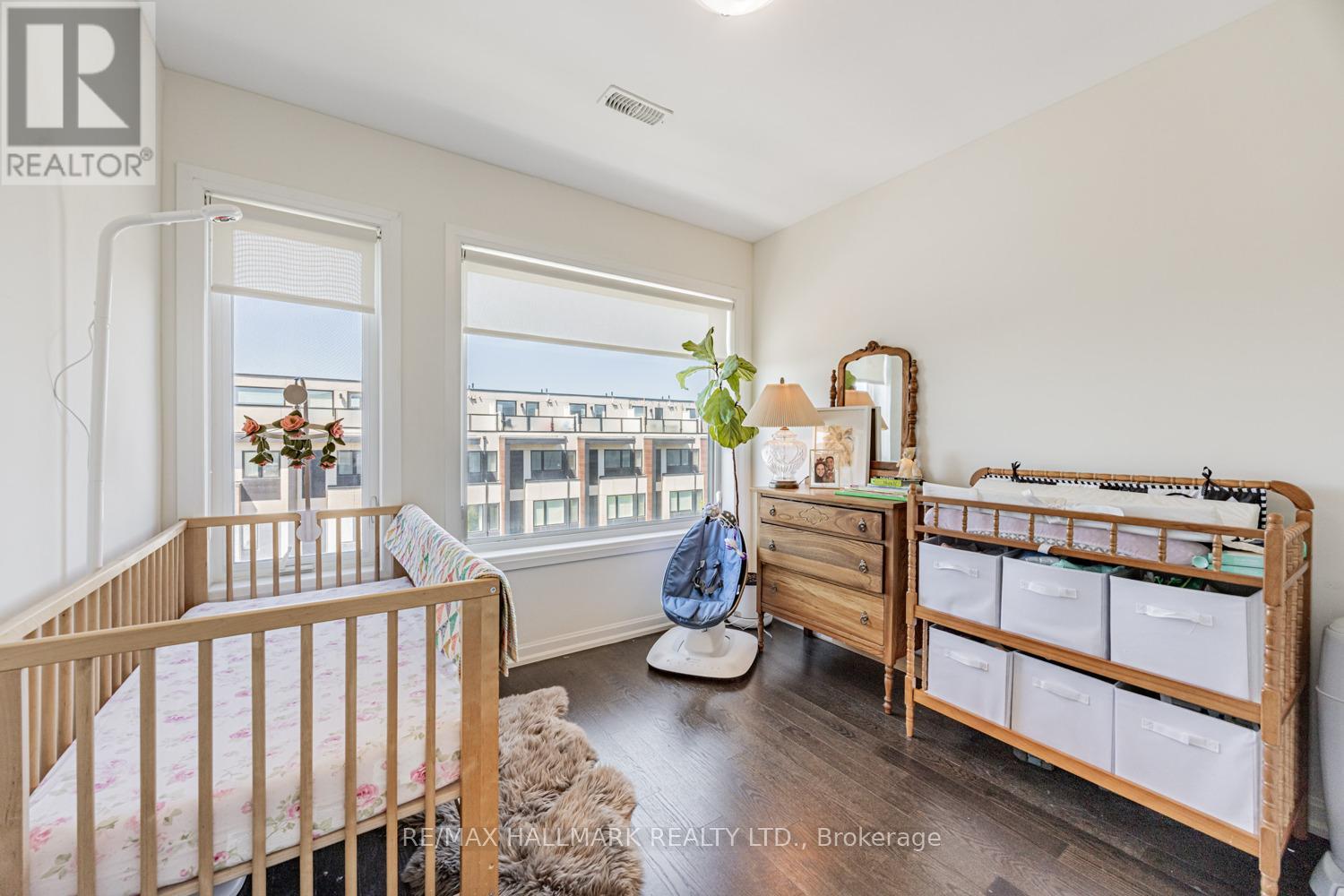 11 Caroline Carpenter Grove, Toronto, Ontario  M3K 0B1 - Photo 12 - W12191793