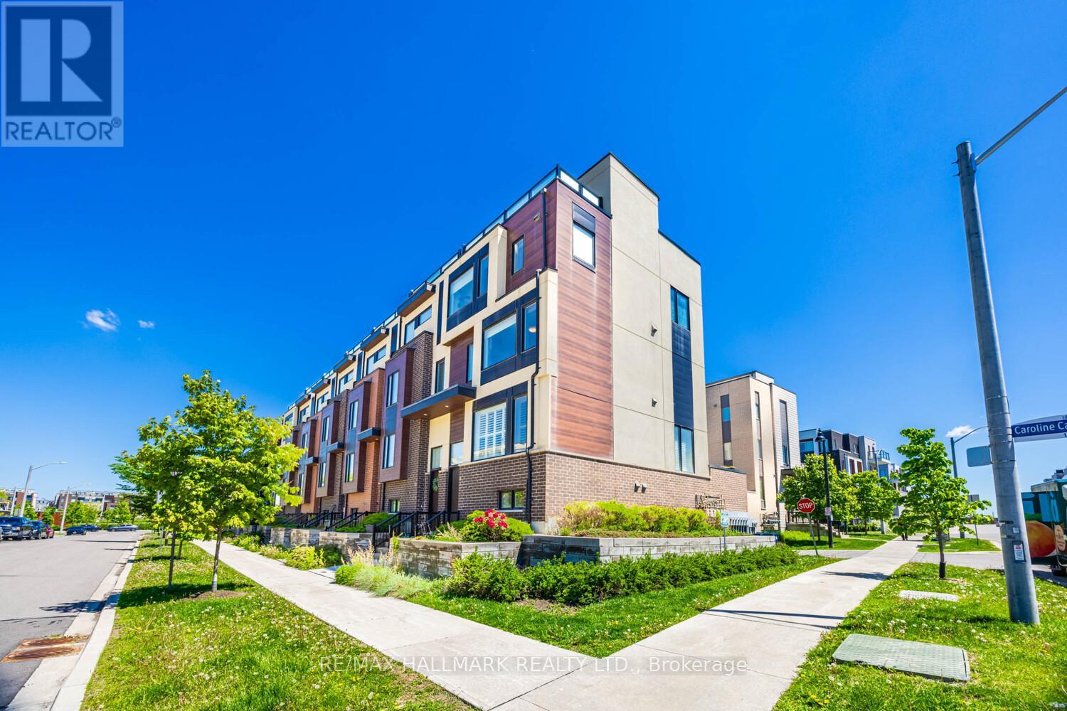 11 Caroline Carpenter Grove, Toronto, Ontario  M3K 0B1 - Photo 2 - W12191793