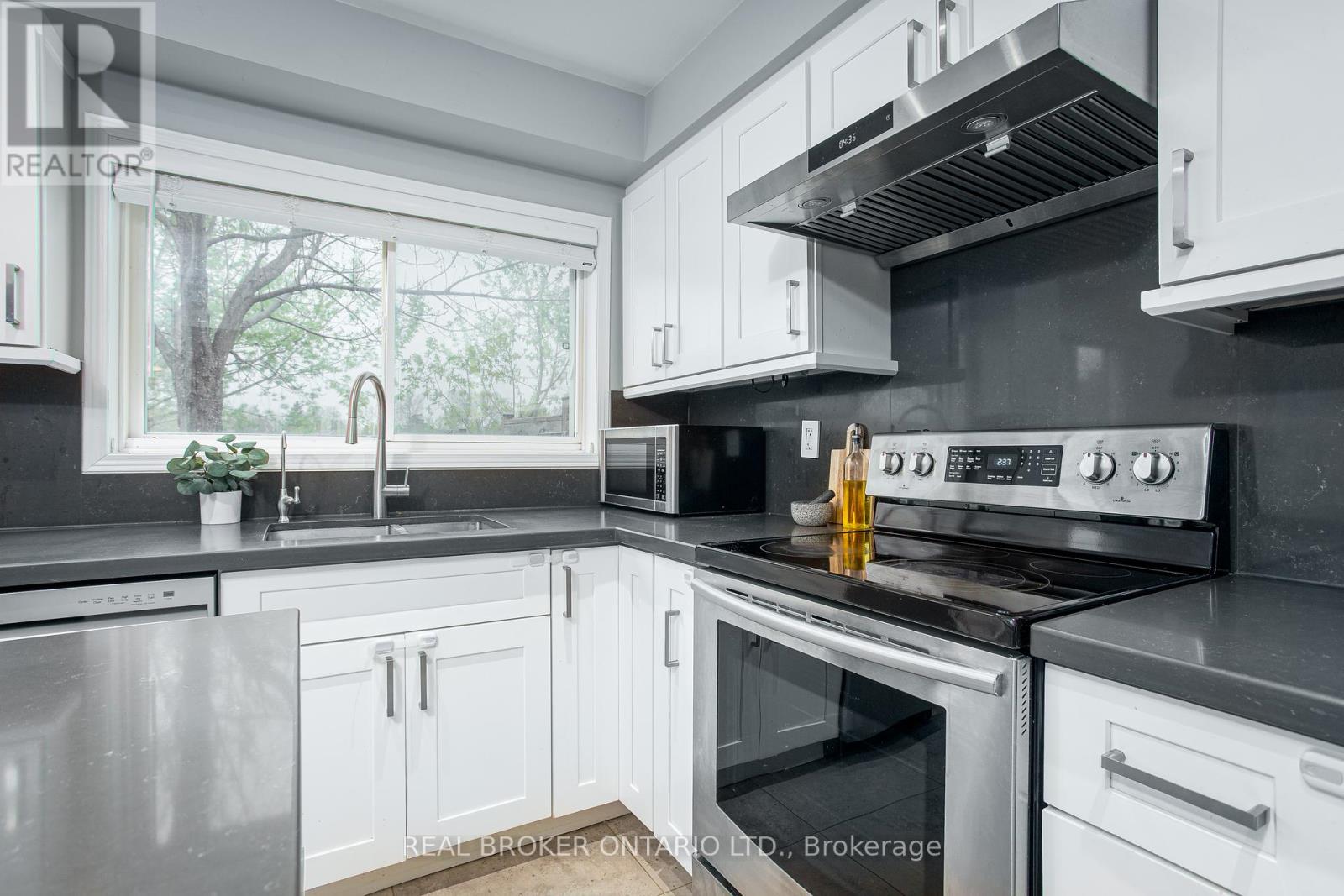 Th71 - 86 Joymar Drive, Mississauga, Ontario  L5M 7Z6 - Photo 8 - W12191822
