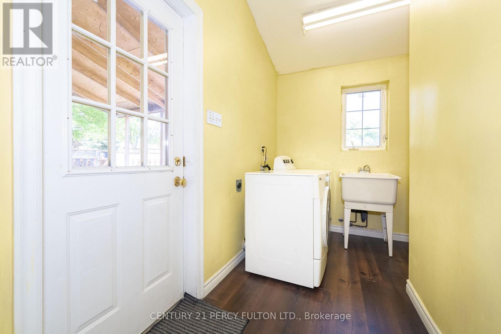 26 Marlebon Road, Toronto (West Humber-Clairville), Ontario  M9V 3W2 - Photo 23 - W12191881
