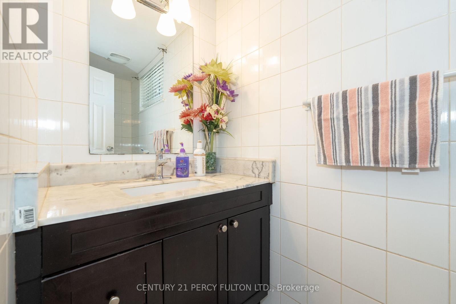 26 Marlebon Road, Toronto (West Humber-Clairville), Ontario  M9V 3W2 - Photo 24 - W12191881