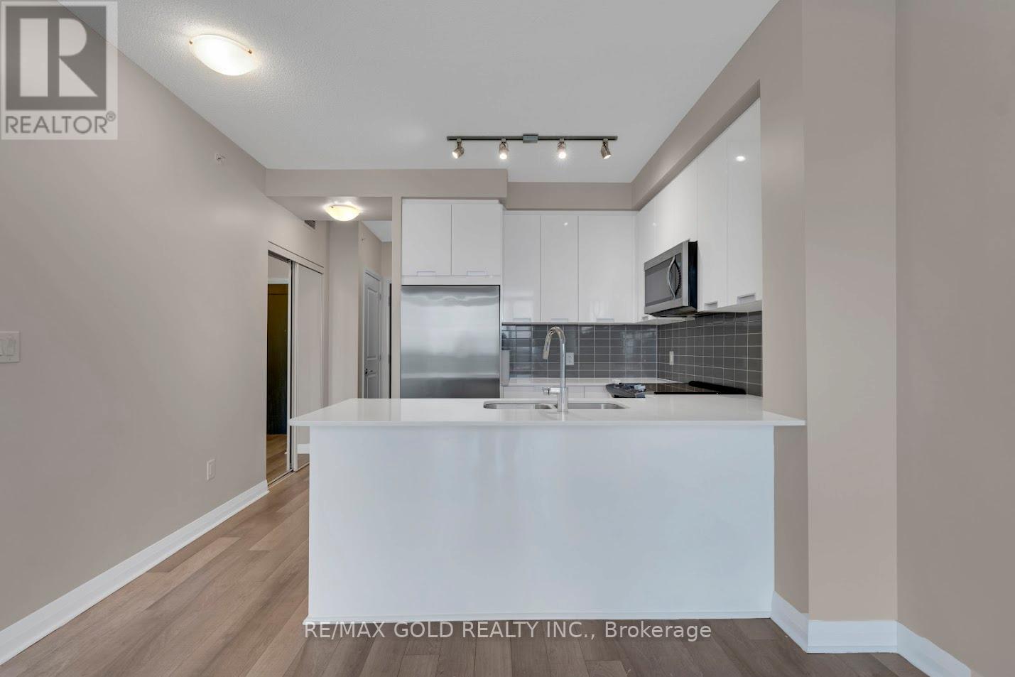 703 - 5025 Four Springs Avenue, Mississauga, Ontario  L5R 0G5 - Photo 8 - W12191944