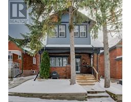 21 FAIRVIEW Avenue, kitchener, Ontario