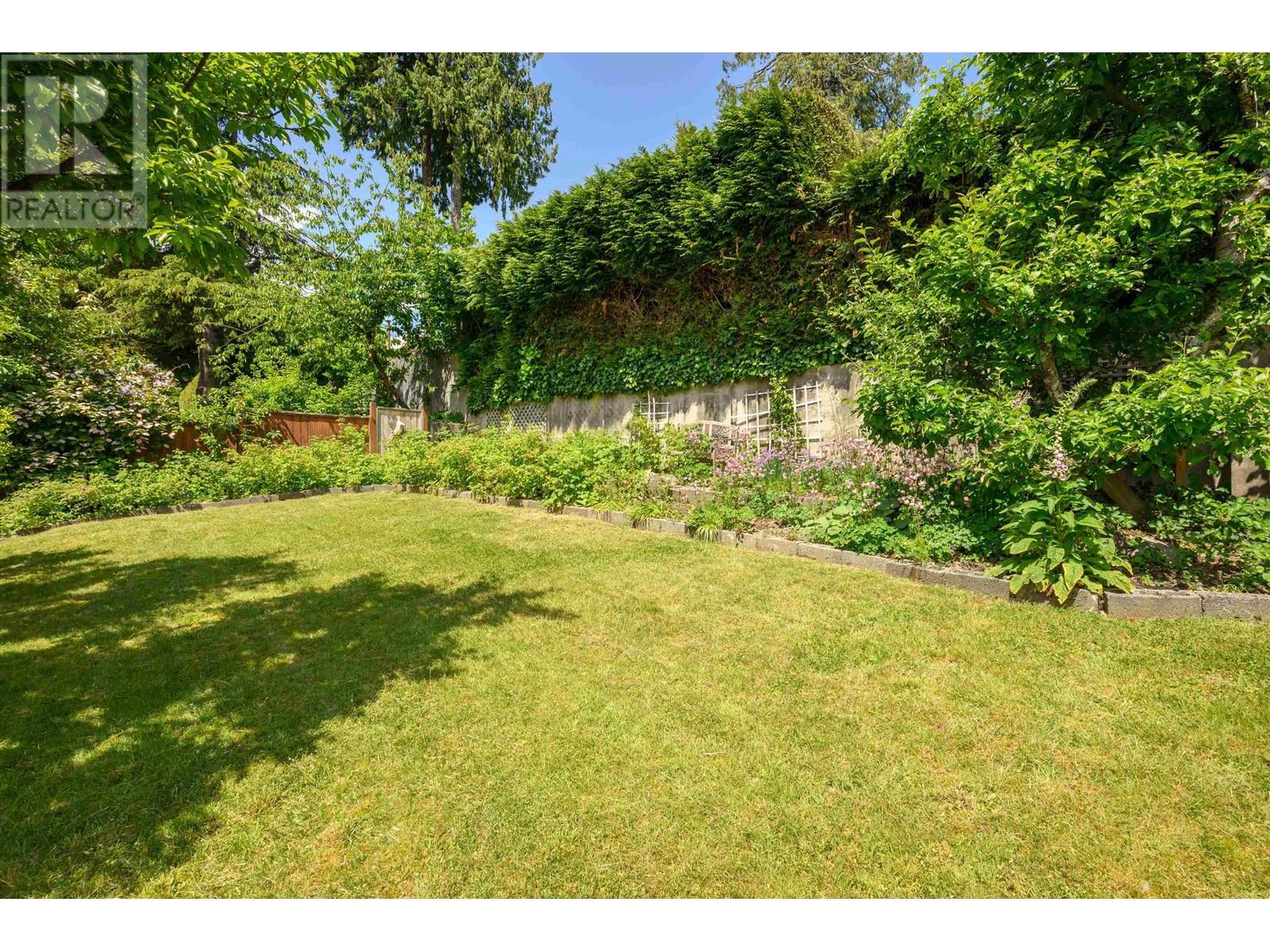 2527 Arundel Lane, Coquitlam, British Columbia  V3K 5R9 - Photo 30 - R3010446