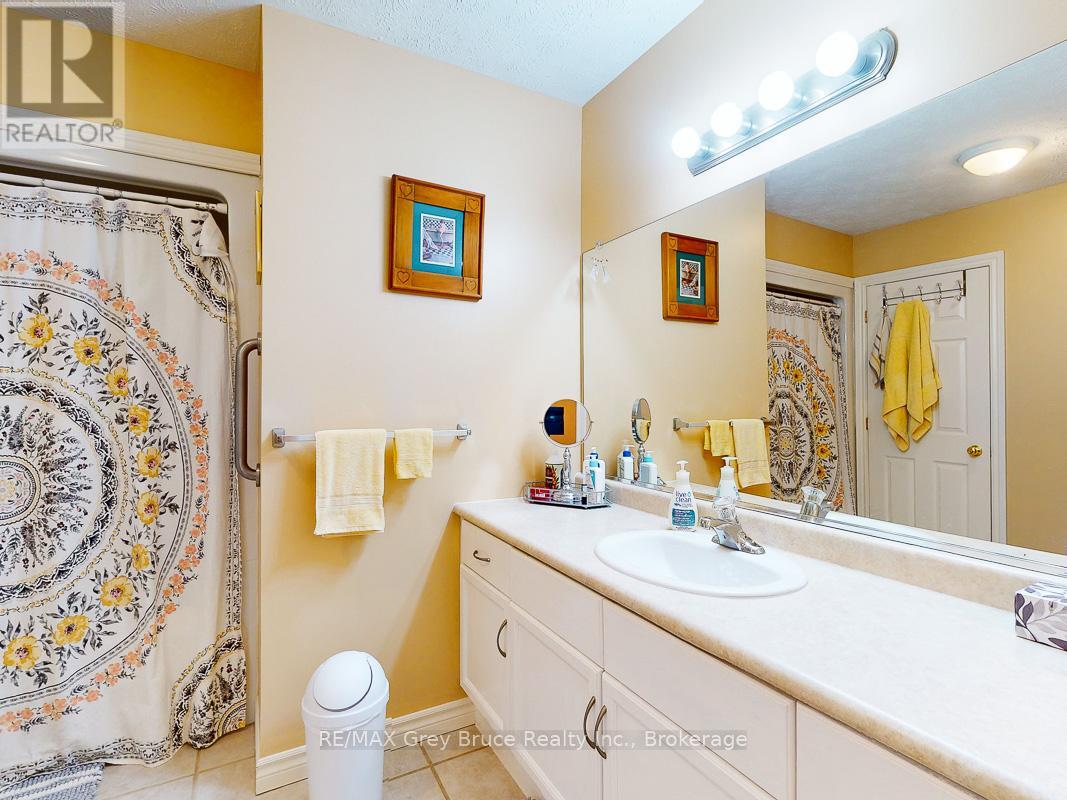 2551 8th Avenue E, Owen Sound, Ontario  N4K 6V2 - Photo 13 - X12192000