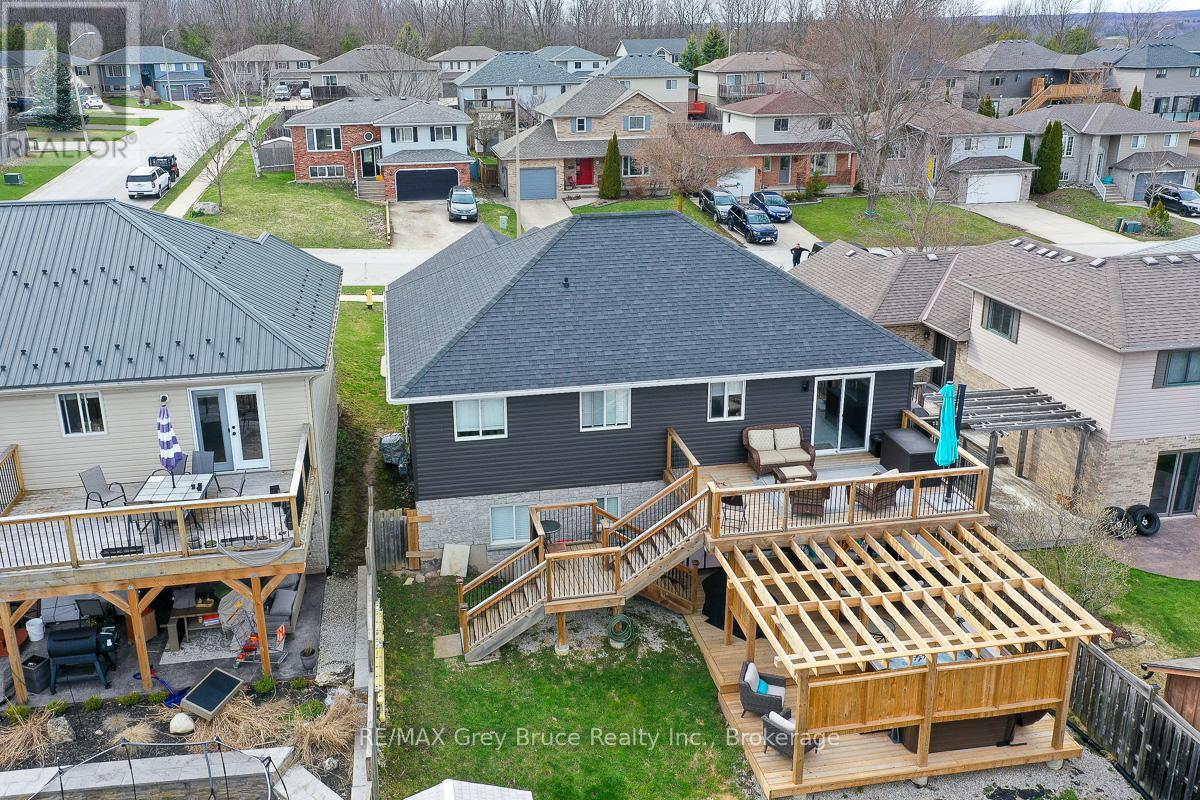 2551 8th Avenue E, Owen Sound, Ontario  N4K 6V2 - Photo 35 - X12192000