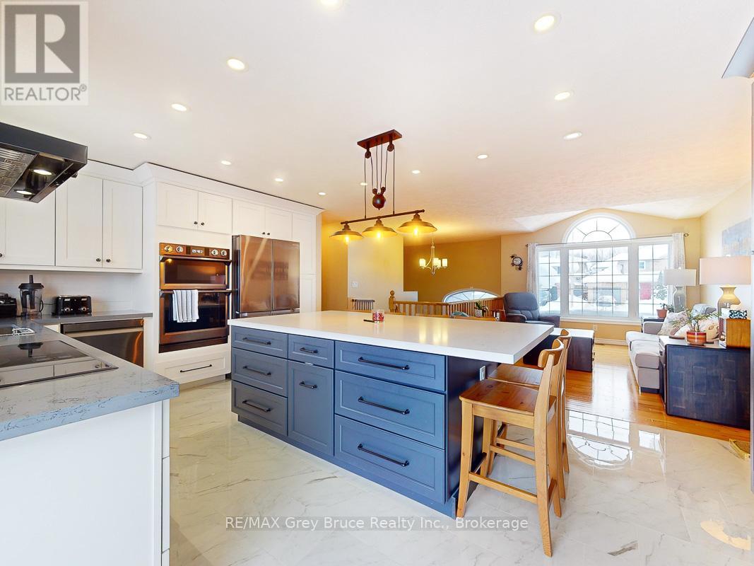 2551 8th Avenue E, Owen Sound, Ontario  N4K 6V2 - Photo 7 - X12192000