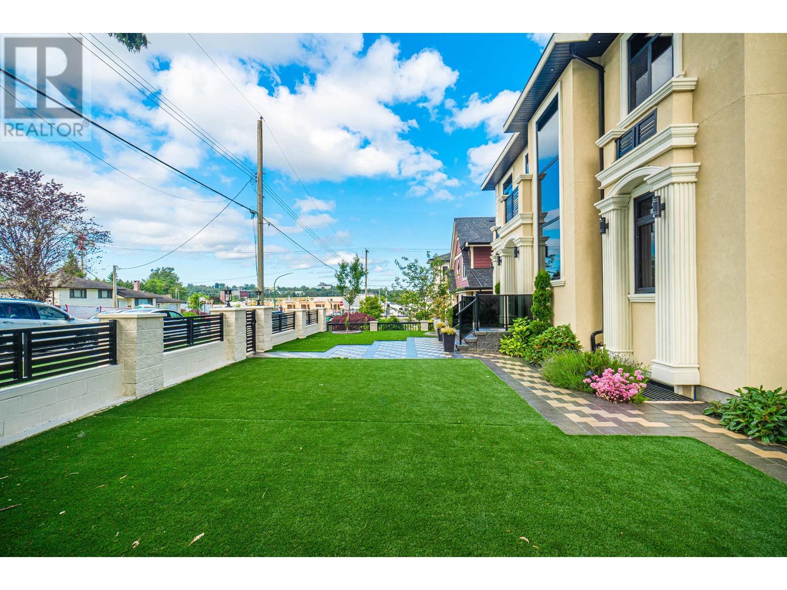 Property at 4949 FULWELL STREET image 2