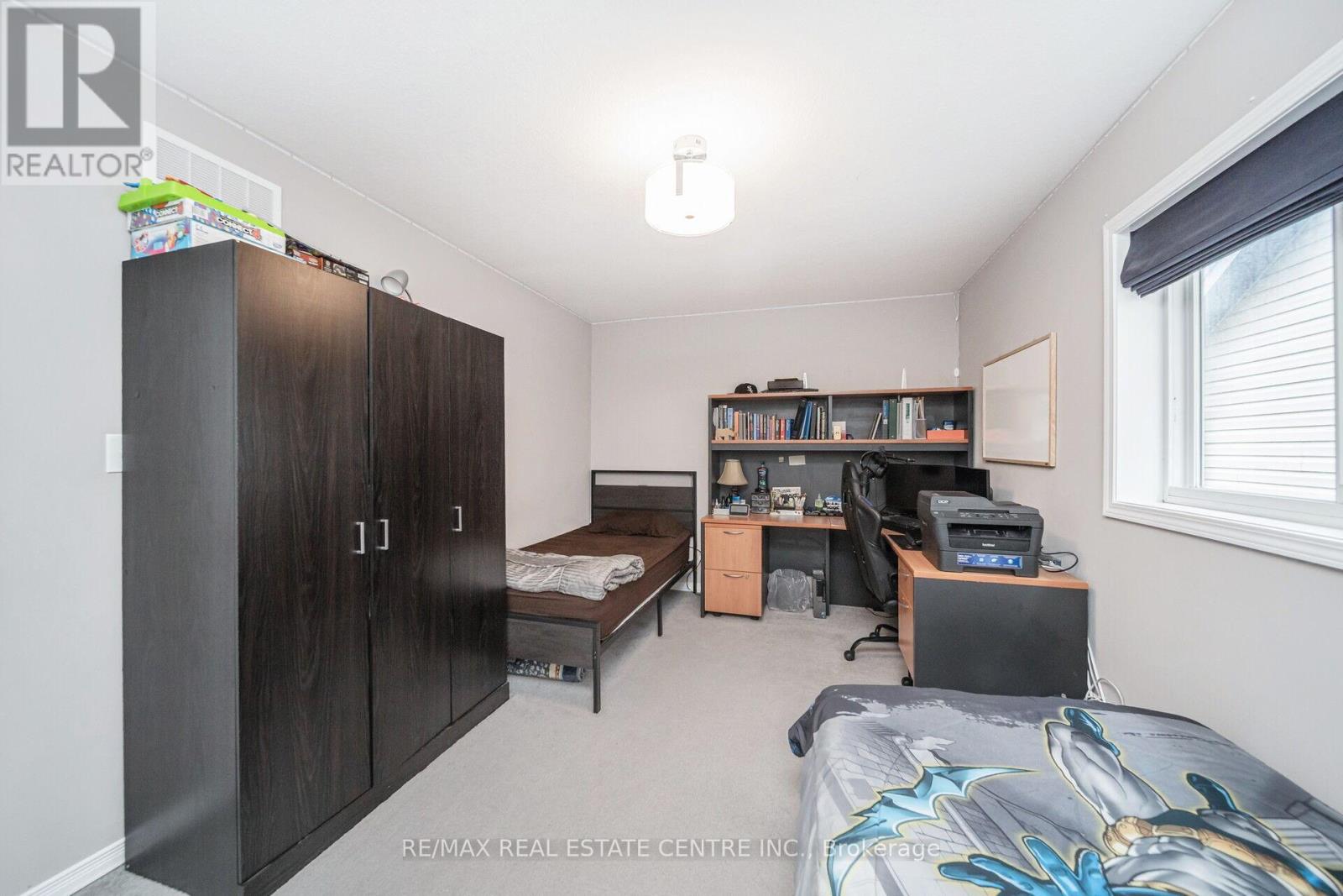 275 Buttonbush Street, Waterloo, Ontario  N2V 0B4 - Photo 29 - X12191756