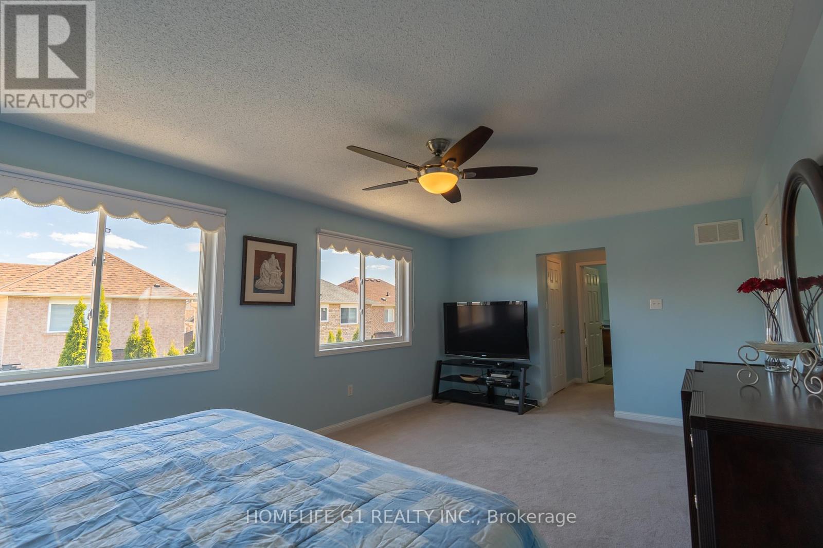 3672 Swanson Drive, Mississauga, Ontario  L5N 8J6 - Photo 13 - W12119188